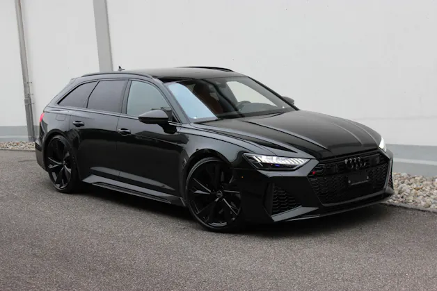 AUDI RS6 Avant 4.0 TFSI V8 quattro Audi exclusive *emerald green*