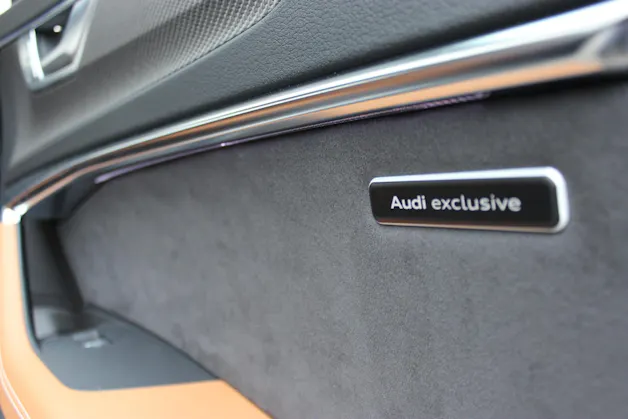 AUDI RS6 Avant 4.0 TFSI V8 quattro Audi exclusive *emerald green*