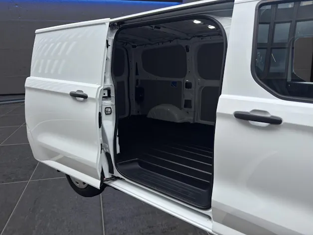 FORD Transit Custom Van 320 L1 2.0 EcoBlue 136PS Trend Automat