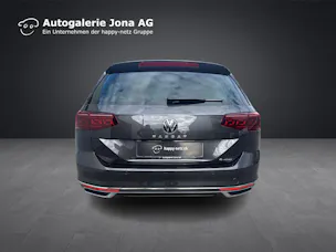 VW Passat Variant 2.0 TSI Elegance DSG 4m