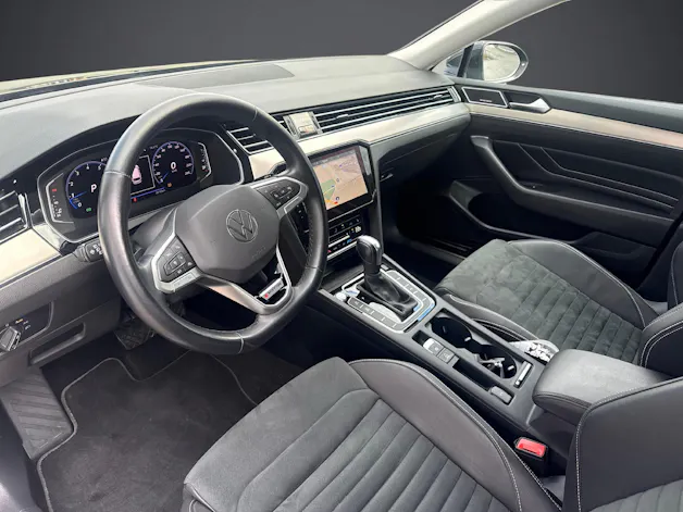 VW Passat Variant 2.0 TSI Elegance DSG 4m