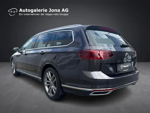 VW Passat Variant 2.0 TSI Elegance DSG 4m