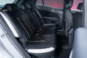 Kia Sportage 1.6T-GDi PHEV Style 4x4 A / Sitz & Lenkradheizung / Navi / Rückfahrkamera