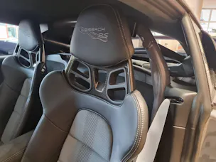 PORSCHE 718 Cayman GT4 RS Weissach