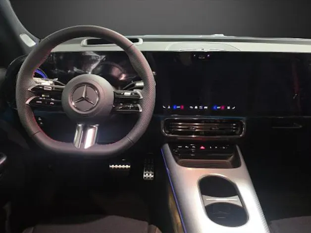 MERCEDES-BENZ GLB 350 85kWh EQ 4 Matic