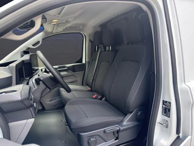 FORD Transit Custom Van 320 L1 2.0 EcoBlue 136PS Trend Automat