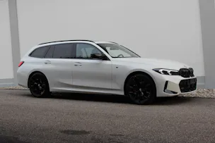 BMW M340i xDrive 48V Touring M Sport Pro *Black Package* 🎉0.0%-LEASINGAKTION🎉