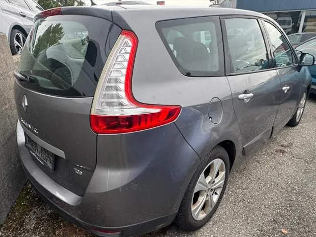 RENAULT Grand Scénic 1.4 16V Turbo Dynamique