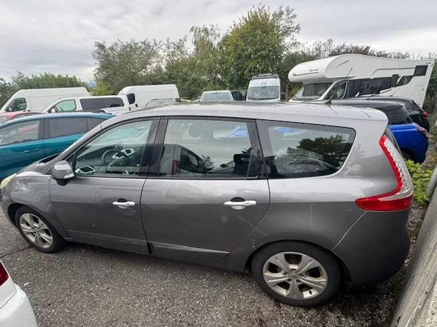 RENAULT Grand Scénic 1.4 16V Turbo Dynamique