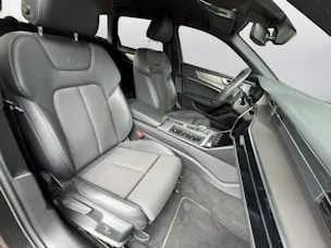AUDI A6 Avant 40 TDI Sport Attraction quattro S-tronic
