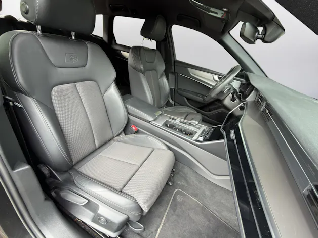 AUDI A6 Avant 40 TDI Sport Attraction quattro S-tronic