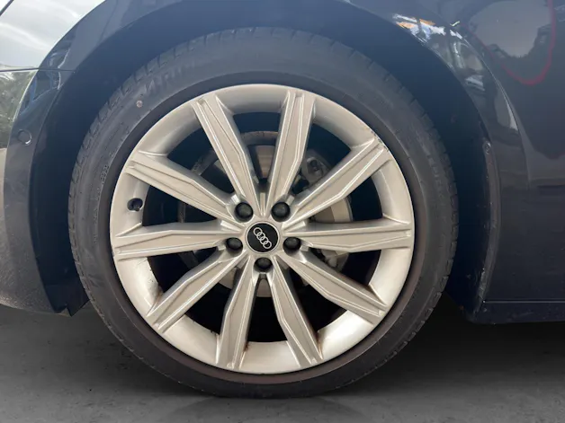 AUDI A6 Avant 40 TDI Sport Attraction quattro S-tronic