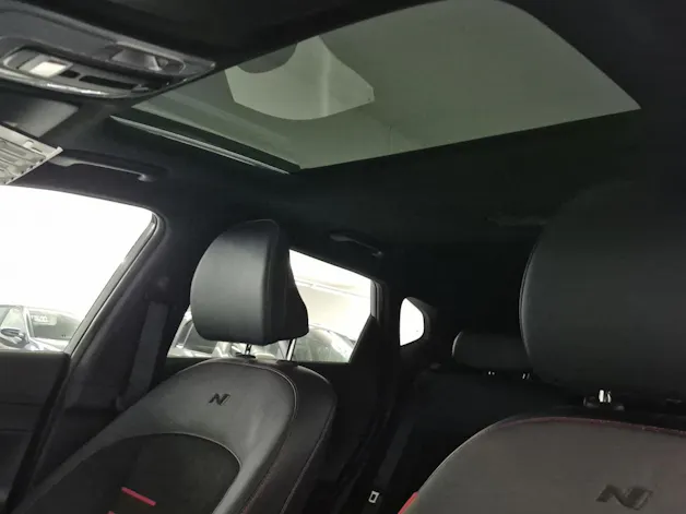 HYUNDAI Kona 65,4 kWh Electric N-Line Two Tone