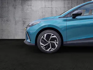 MG 4 77 kWh Premium