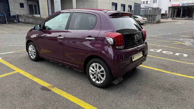 PEUGEOT 108 1.2 VTi Allure Top
