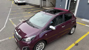 PEUGEOT 108 1.2 VTi Allure Top