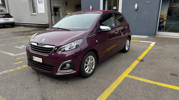 PEUGEOT 108 1.2 VTi Allure Top