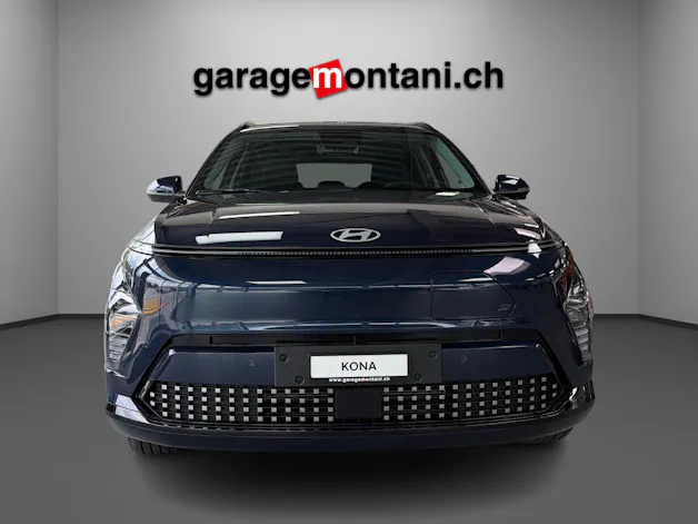 HYUNDAI Kona 65 kWh Electric Amplia + roues d’hiver gratuit