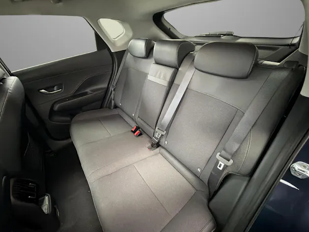 HYUNDAI Kona 65 kWh Electric Amplia + roues d’hiver gratuit