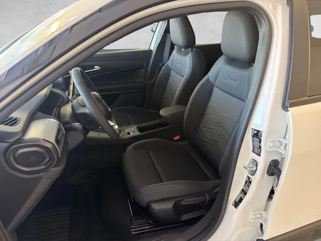 JEEP Avenger 1.2 MHEV Black Edition