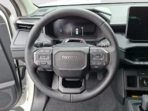Toyota Hilux Double Cab.-Pick-up 59KWh Style