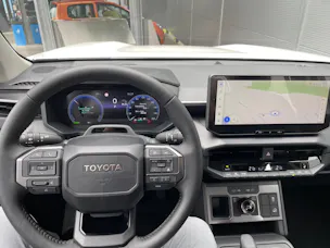 Toyota Hilux Double Cab.-Pick-up 59KWh Comfort