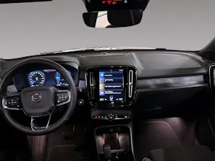 VOLVO XC40 1.5 T5 PiH Ultimate Dark