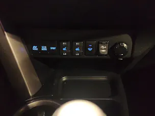 Toyota RAV4 2.5 HSD Style