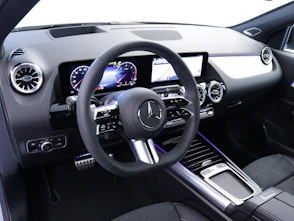 image du véhicule MERCEDES-BENZ GLA-Klasse H247 GLA 200 Night Star AMG Line