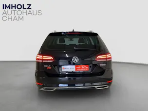 VW Golf VII Variant 2.0 TDI Highline DSG 4m