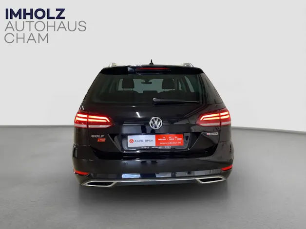 VW Golf VII Variant 2.0 TDI Highline DSG 4m