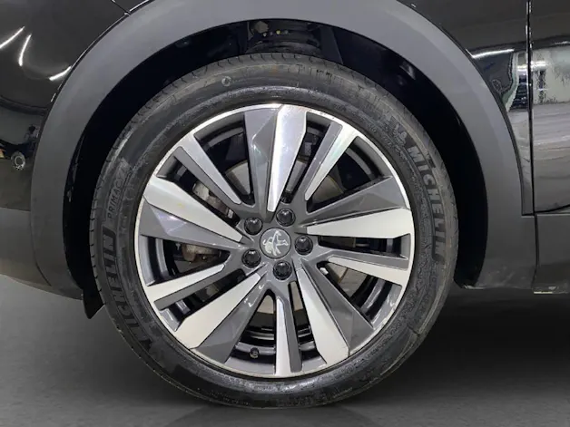 PEUGEOT 3008 1.6 Plug-in Hybrid4 GT