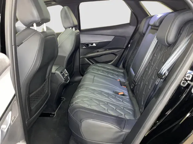 PEUGEOT 3008 1.6 Plug-in Hybrid4 GT