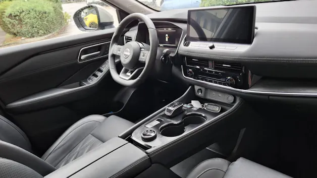 NISSAN X-Trail 1.5 VC-T Tekna+ e-4orce 20 Zoll
