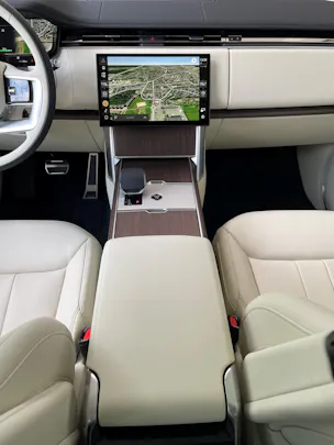 Land Rover Range Rover 3.0 I6 P460e HSE