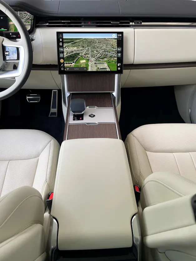 Land Rover Range Rover 3.0 I6 P460e HSE