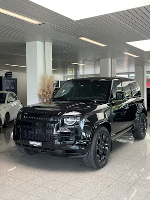 Land Rover Defender 110 4.4 V8 Octa Black