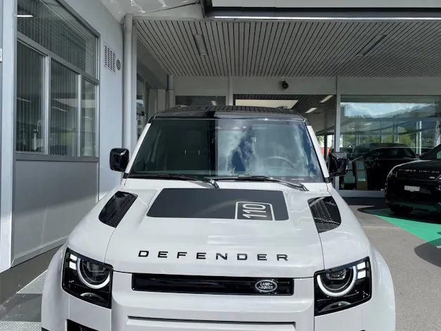 Land Rover Defender 110 3.0 D I6 D350 X-Dynamic SE