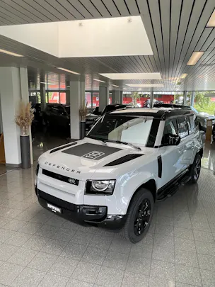 Land Rover Defender 110 3.0 D I6 D350 X-Dynamic SE