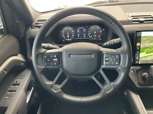 Land Rover Defender 110 3.0 D I6 D350 X-Dynamic SE