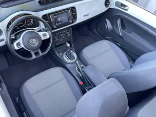 VW Beetle Cabriolet 1.2 TSI BlueMT Design DSG