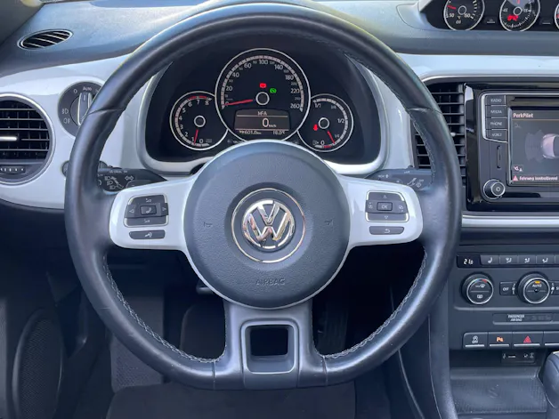 VW Beetle Cabriolet 1.2 TSI BlueMT Design DSG