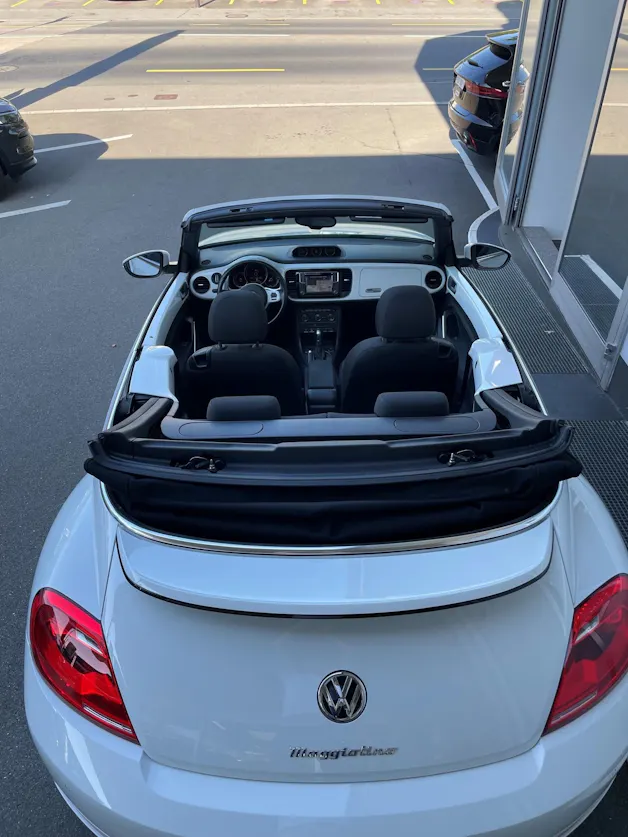 VW Beetle Cabriolet 1.2 TSI BlueMT Design DSG
