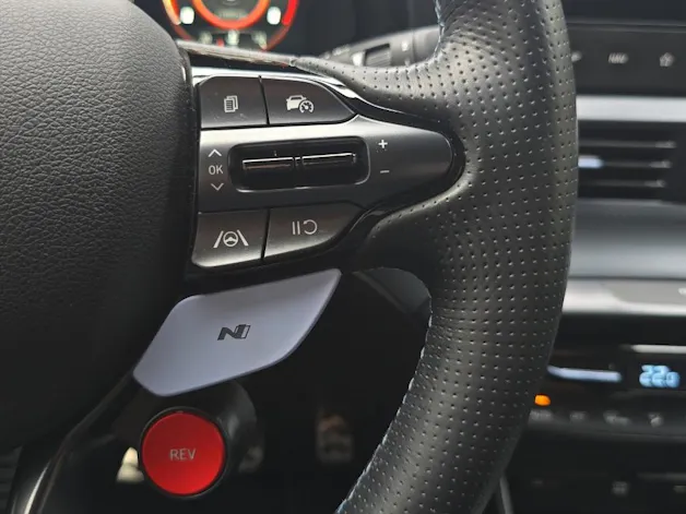 HYUNDAI i20 N 1.6 T-GDi