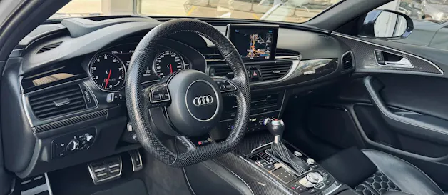 AUDI RS6 Avant 4.0 TFSI V8 quattro Tiptronic