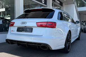 AUDI RS6 Avant 4.0 TFSI V8 quattro Tiptronic
