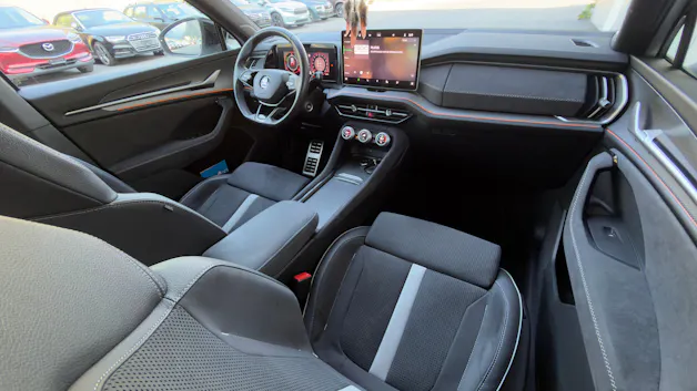 SKODA Kodiaq 1.5 TSI PHEV SportLine 2WD
