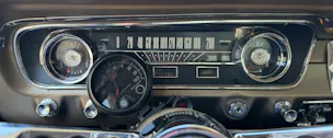 FORD Mustang V8 Fastback 302