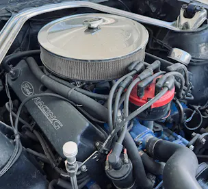 FORD Mustang V8 Fastback 302