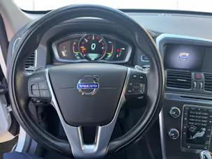 VOLVO XC60 2.4 D4 Summum AWD